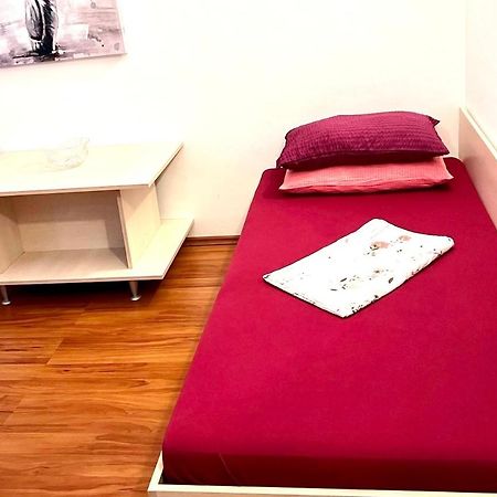 Apartman Luna ปูนัต ภายนอก รูปภาพ